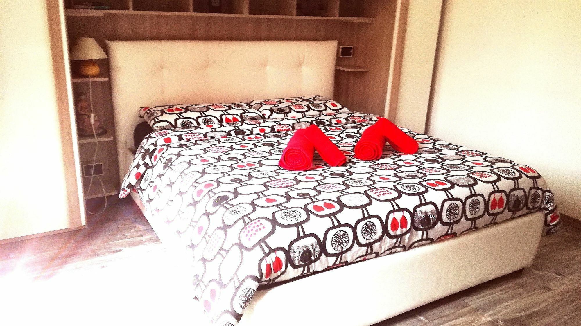 Rhomeholidays Fiumicino Ngoại thất bức ảnh